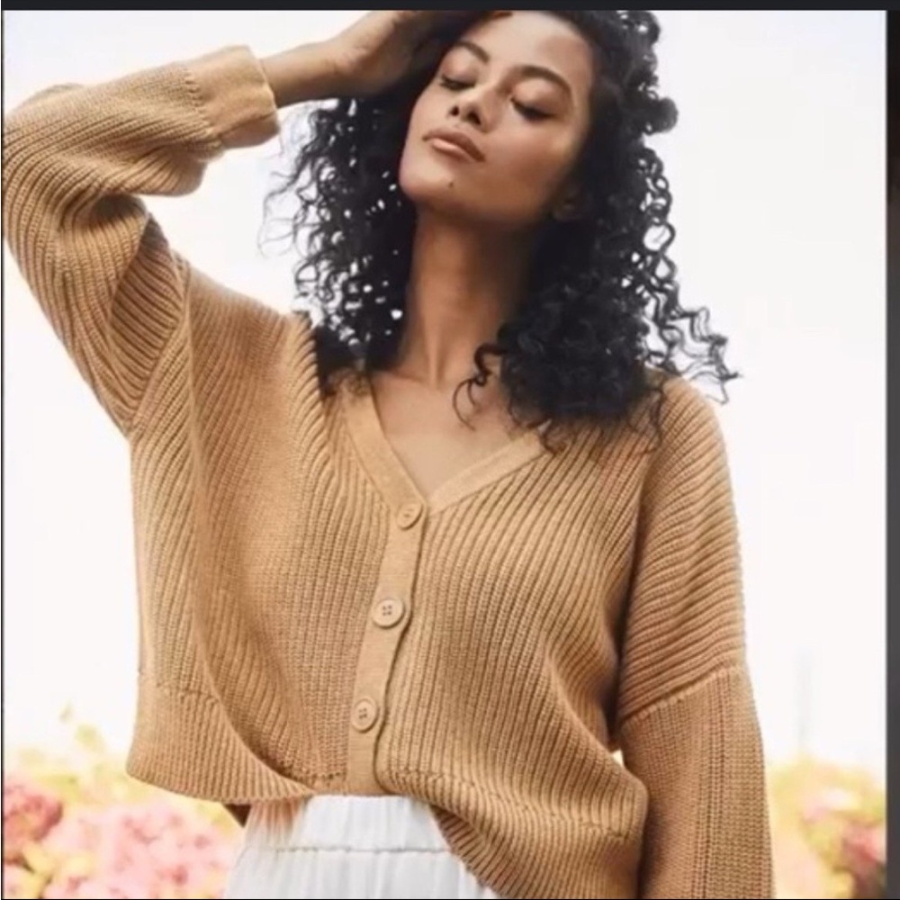 VETTA CAPSULE The Chunky Cropped Cardigan Tan Size XL